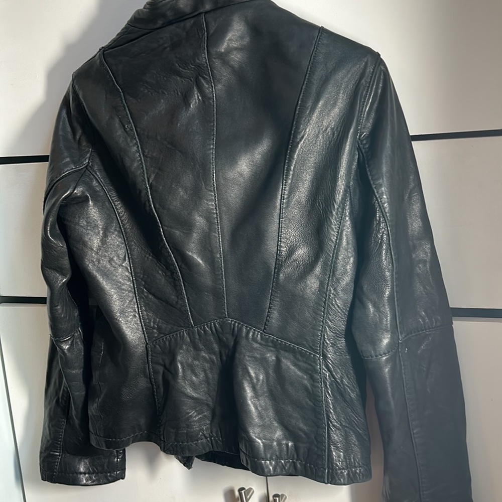 Real Leather Jacket - Picture 3 of 3